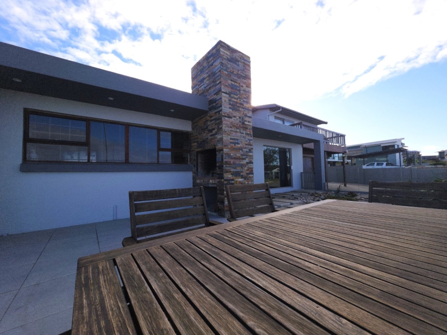 3 Bedroom Property for Sale in Dana Bay Western Cape